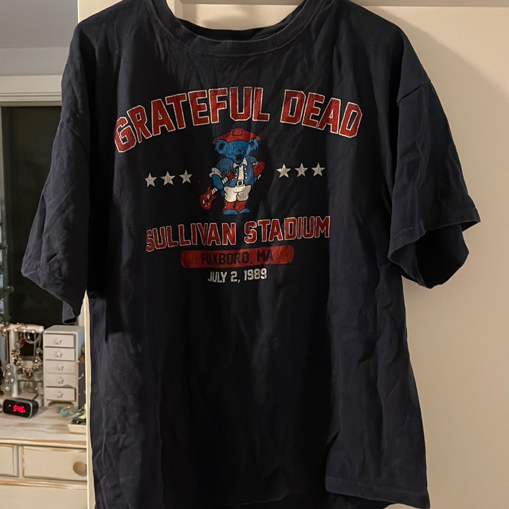 Vintage Grateful Dead shirt